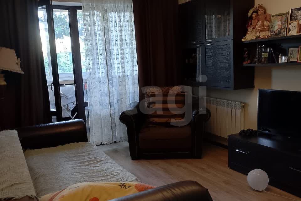 Продаётся 3-комнатная квартира, 72 м²