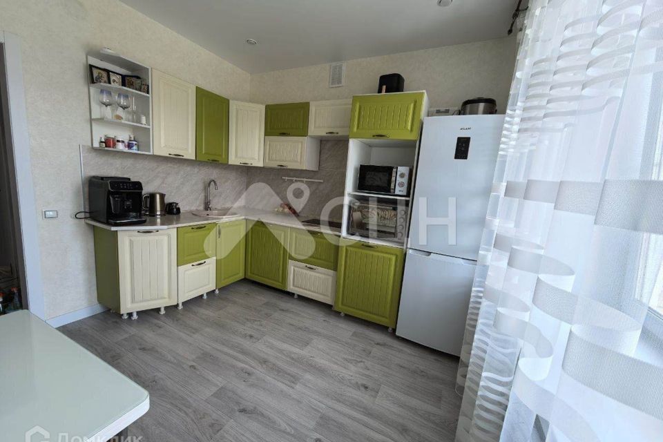 Продаётся 2-комнатная квартира, 62.3 м²