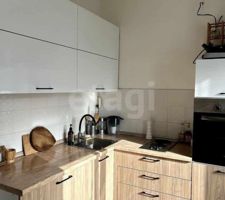 Продаётся 1-комнатная квартира, 33 м²