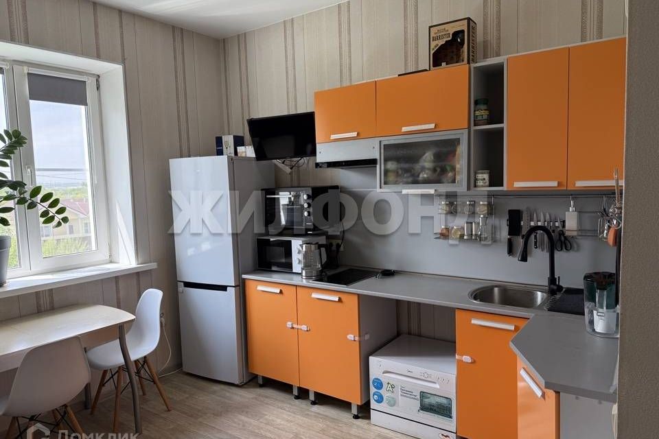 Продаётся 1-комнатная квартира, 32 м²