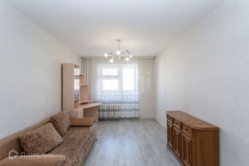 Продаётся 1-комнатная квартира, 39.7 м²