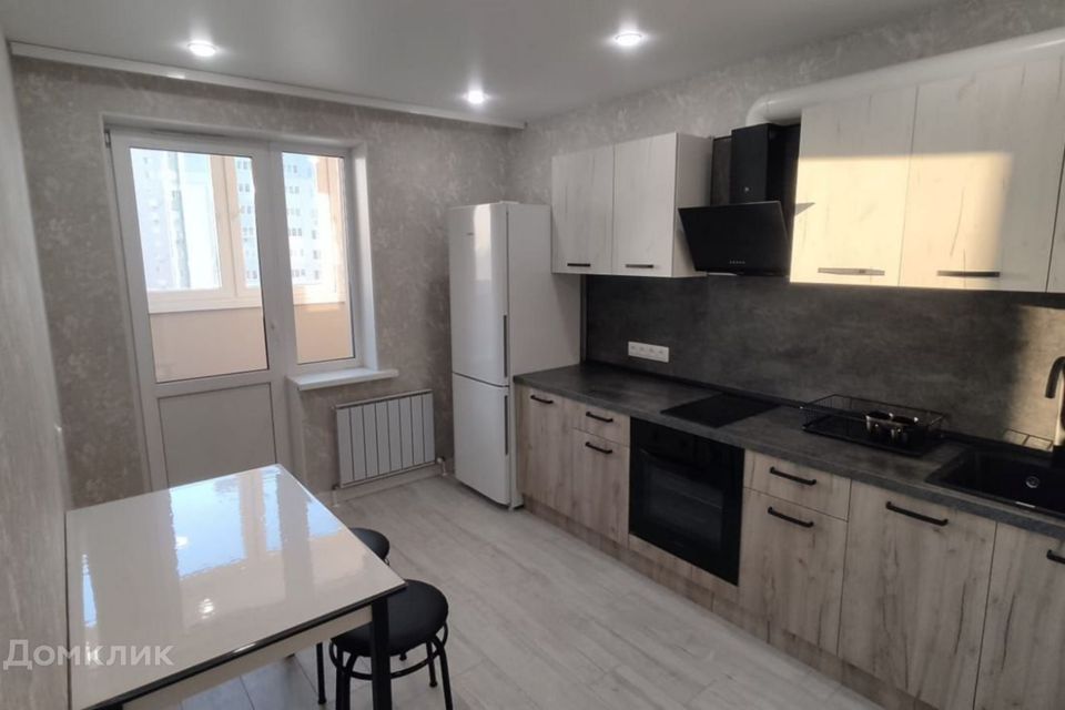 Продаётся 1-комнатная квартира, 42.6 м²
