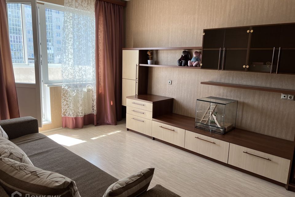 Сдаётся 1-комнатная квартира, 40 м²