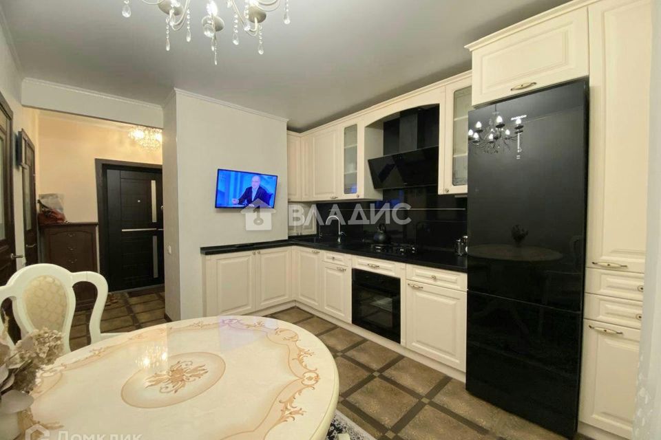 Продаётся 1-комнатная квартира, 44 м²