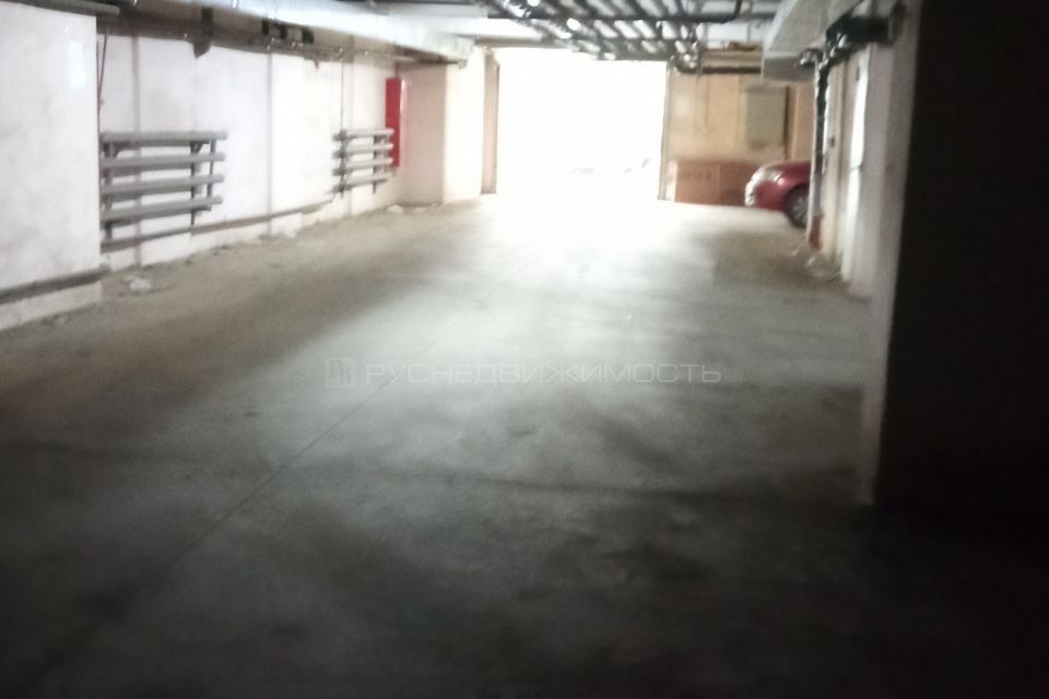 Продаётся машиноместо, 18.8 м²