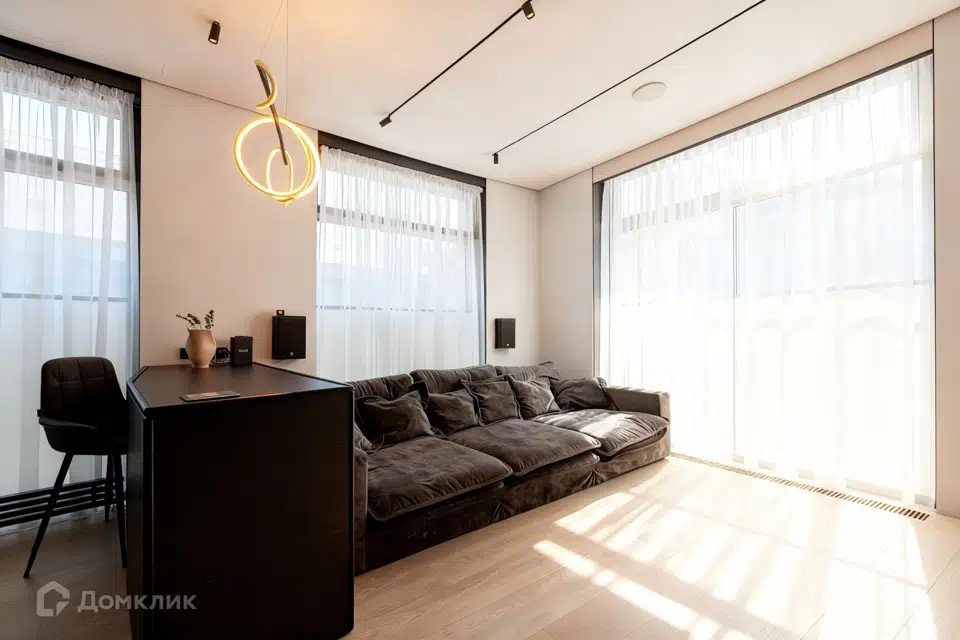 Продаётся 3-комнатная квартира, 90 м²