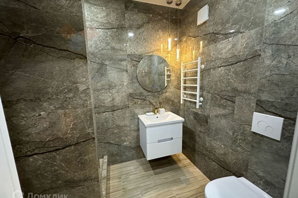 Продаётся 1-комнатная квартира, 41.7 м²