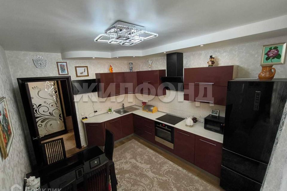 Продаётся 1-комнатная квартира, 44.7 м²