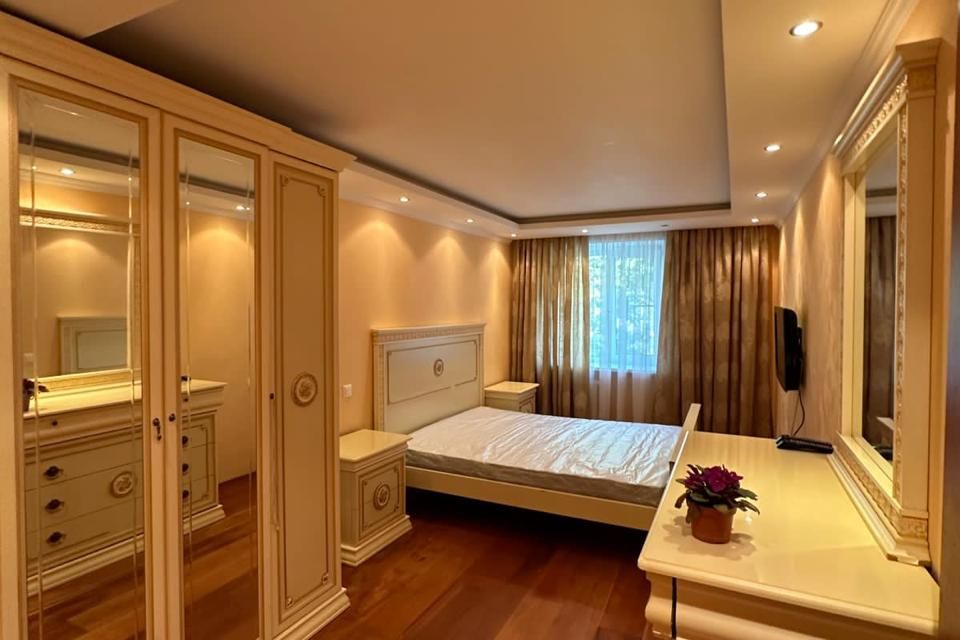 Сдаётся 2-комнатная квартира, 46.7 м²