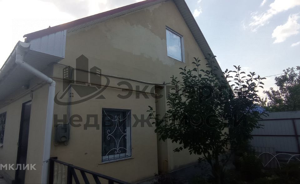 Продаётся 2-этажный дом, 117 м²