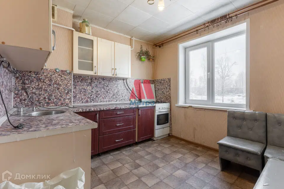 Продаётся 3-комнатная квартира, 63.5 м²