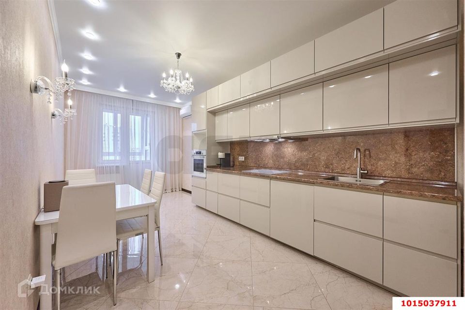 Продаётся 1-комнатная квартира, 40 м²