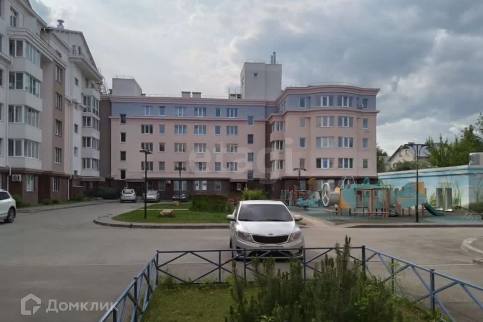 Продаётся 1-комнатная квартира, 50.7 м²