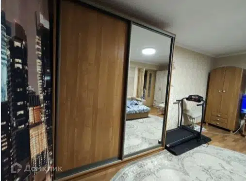 Продаётся 1-комнатная квартира, 59 м²