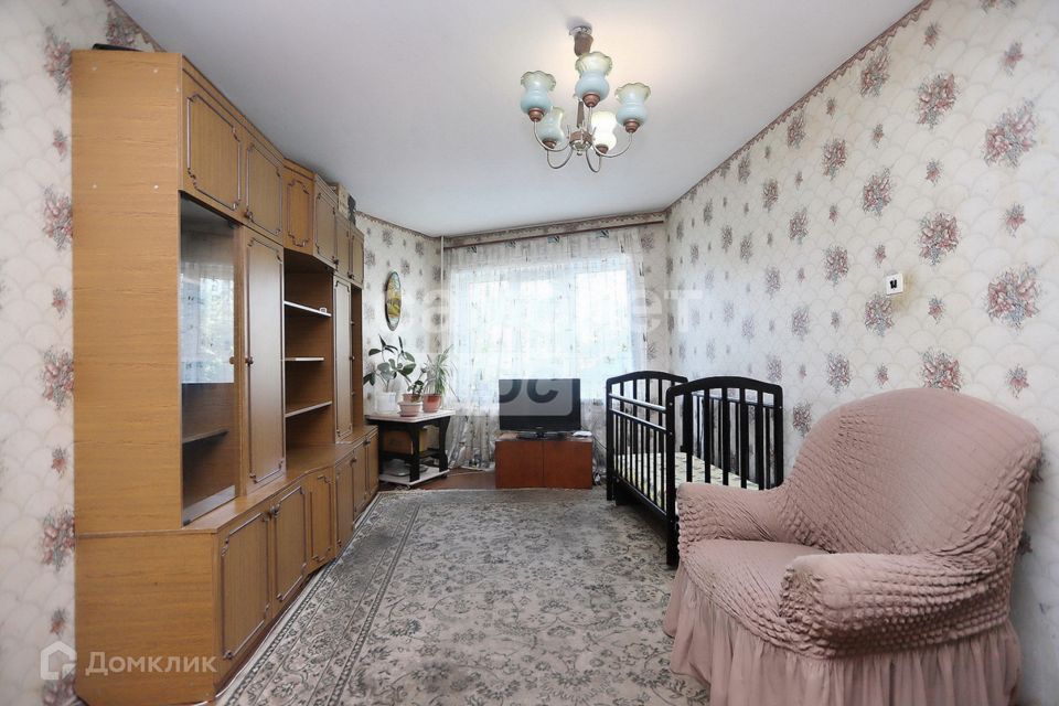 Продаётся 4-комнатная квартира, 77.5 м²