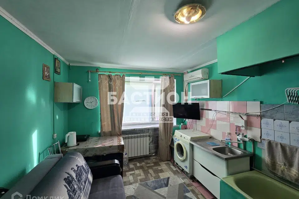 Продаётся комната в 1-комн. квартире, 50 м²