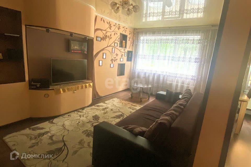 Продаётся 3-комнатная квартира, 61.6 м²