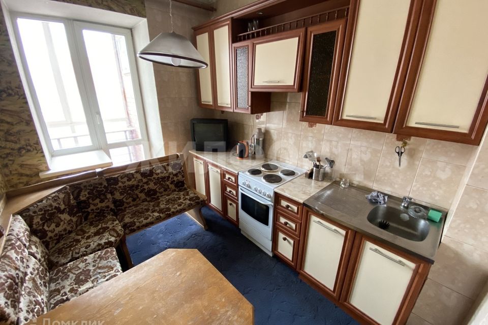 Сдаётся 2-комнатная квартира, 56 м²