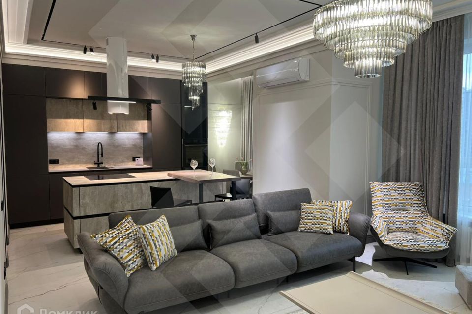Сдаётся 3-комнатная квартира, 90 м²