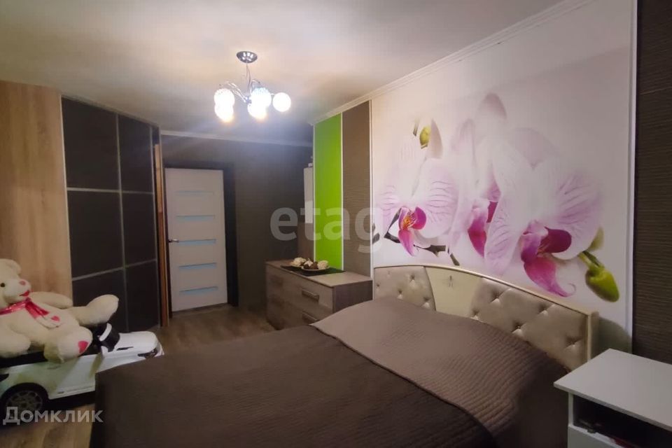Продаётся 3-комнатная квартира, 60 м²