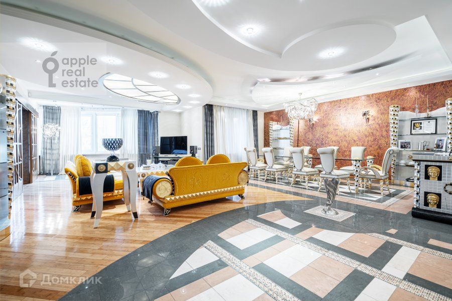 Продаётся 5-комнатная квартира, 280 м²