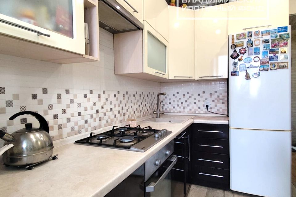 Продаётся 2-комнатная квартира, 49.8 м²