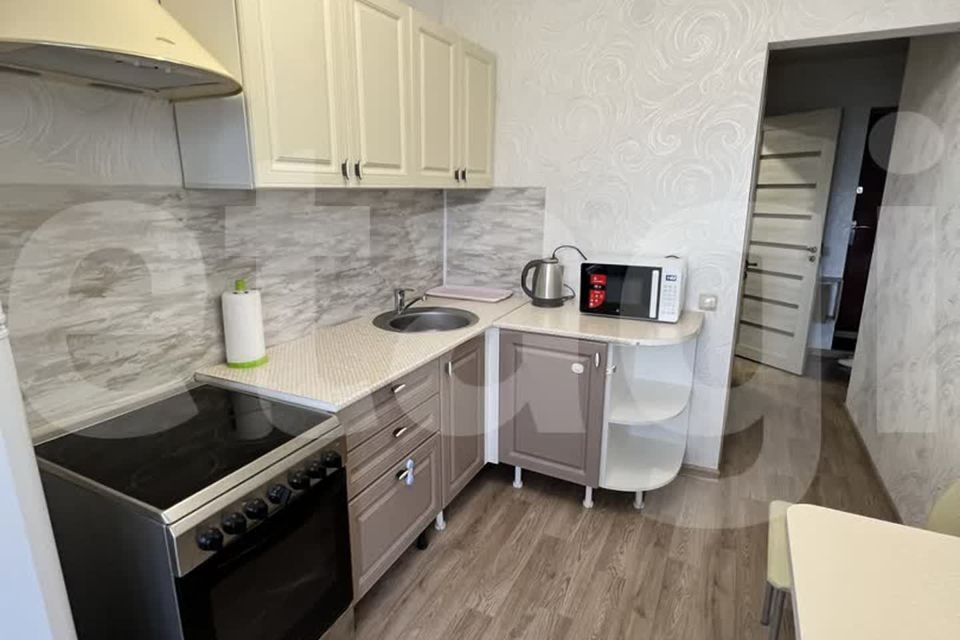 Сдаётся 1-комнатная квартира, 38 м²