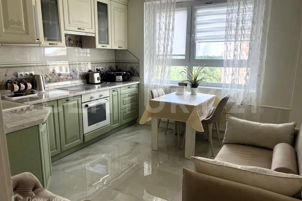 Продаётся 2-комнатная квартира, 61.1 м²