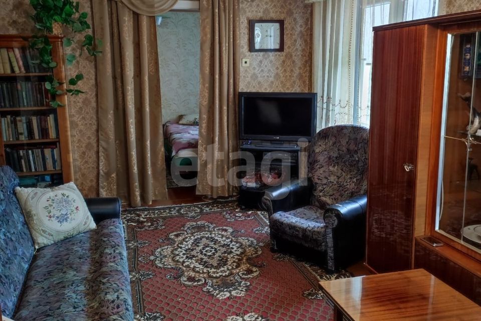 Продаётся 3-комнатная квартира, 60 м²