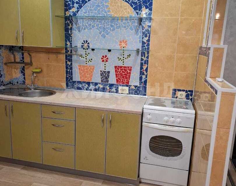 Сдаётся 2-комнатная квартира, 50 м²