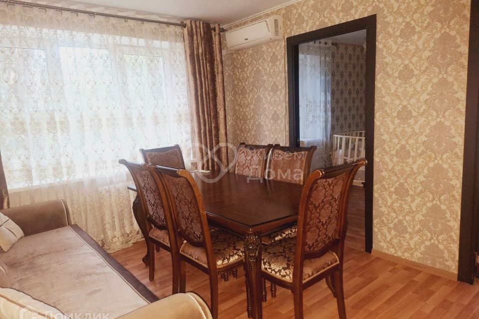 Продаётся 3-комнатная квартира, 62.4 м²