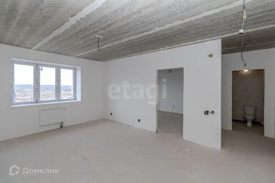 Продаётся 2-комнатная квартира, 70.2 м²