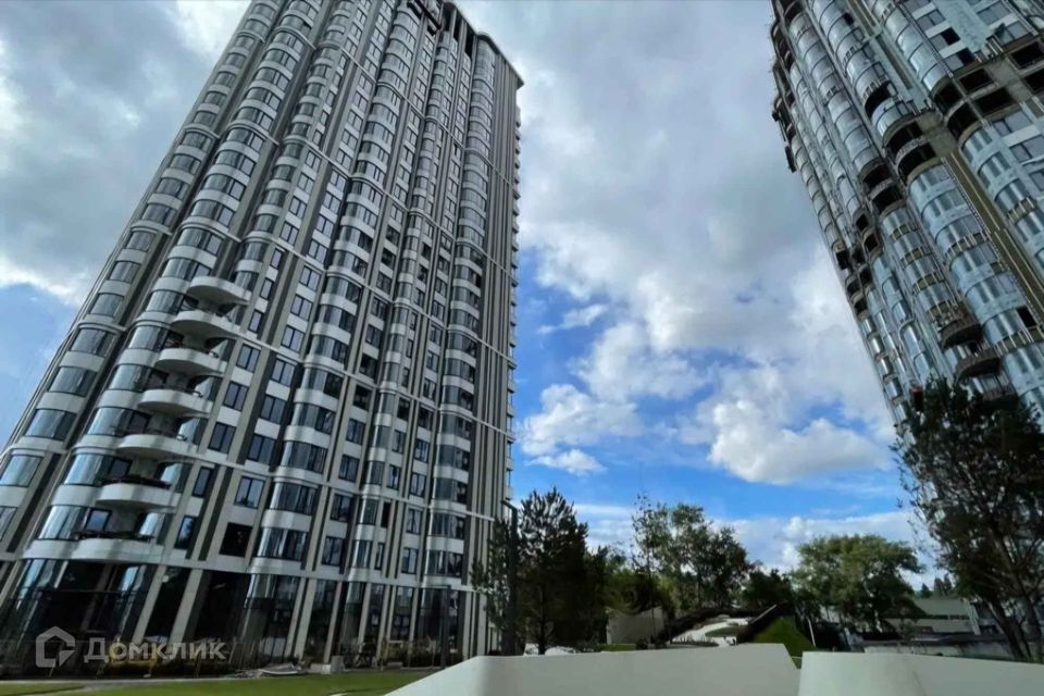 Продаётся 3-комнатная квартира, 99 м²