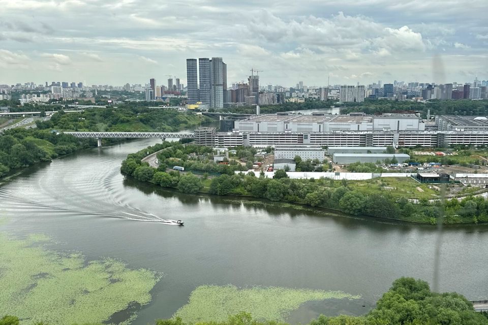 Продаётся 1-комнатная квартира, 46 м²
