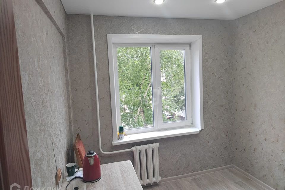 Продаётся 3-комнатная квартира, 59.5 м²