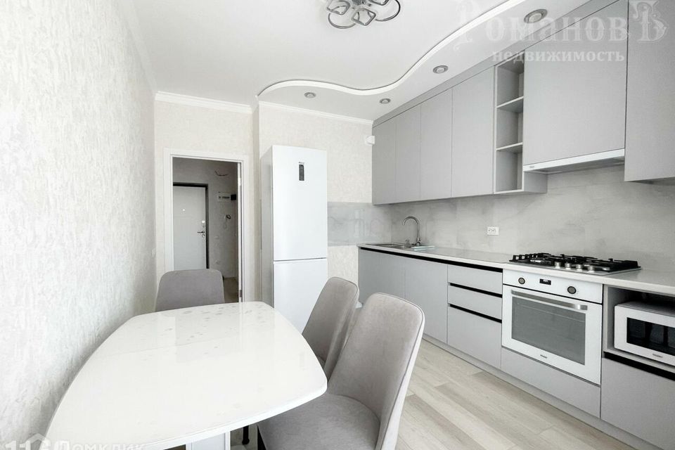 Сдаётся 2-комнатная квартира, 64.5 м²