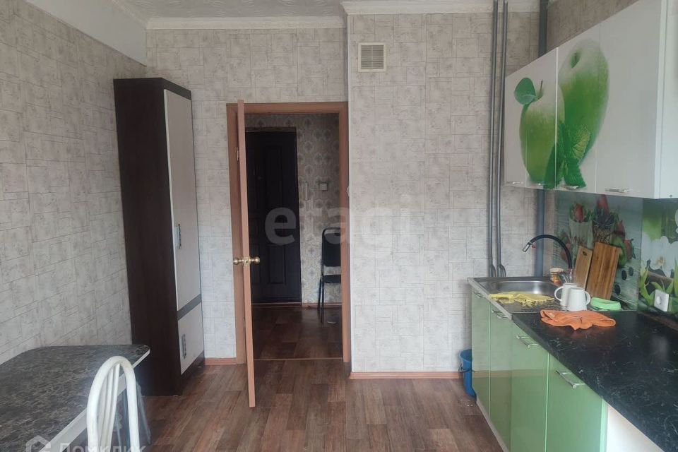 Продаётся 1-комнатная квартира, 36.8 м²