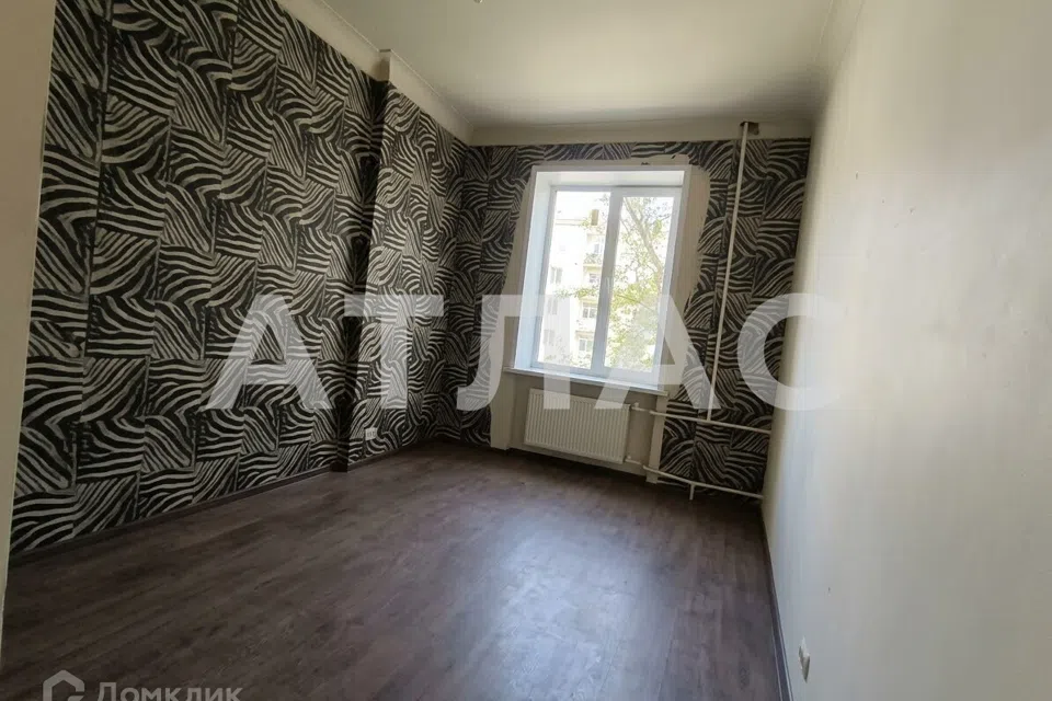 Продаётся 2-комнатная квартира, 69.8 м²