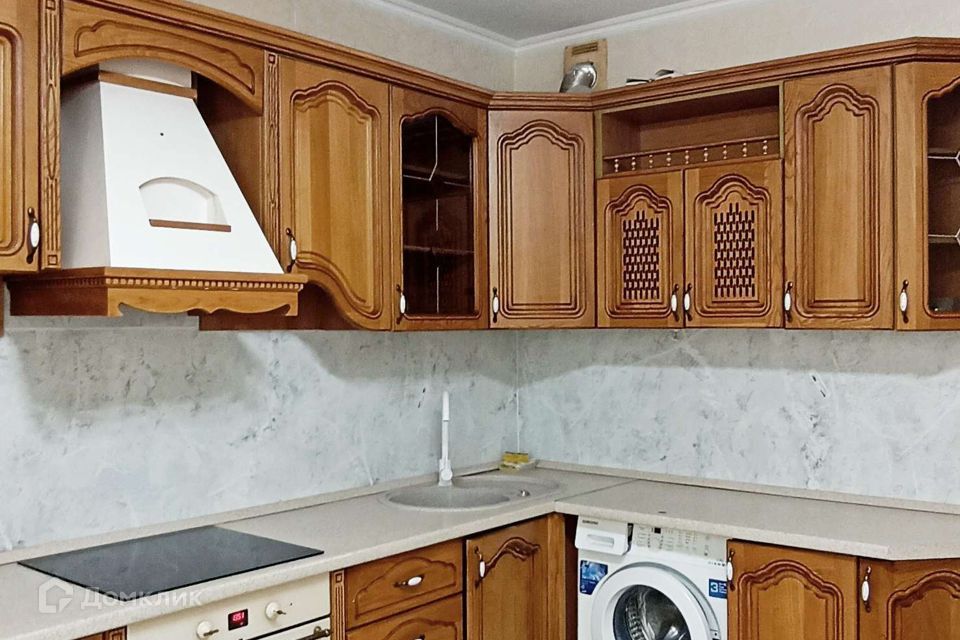 Сдаётся 3-комнатная квартира, 105 м²