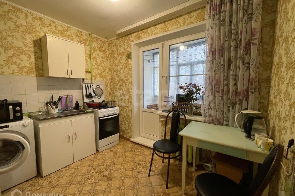 Продаётся 1-комнатная квартира, 36.9 м²