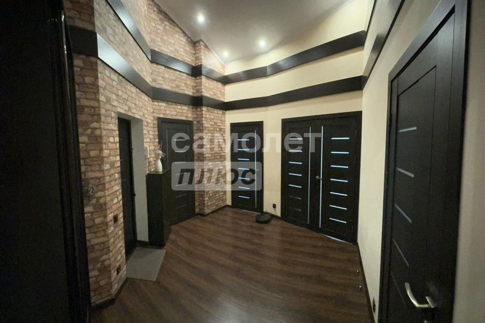 Продаётся 2-комнатная квартира, 85 м²