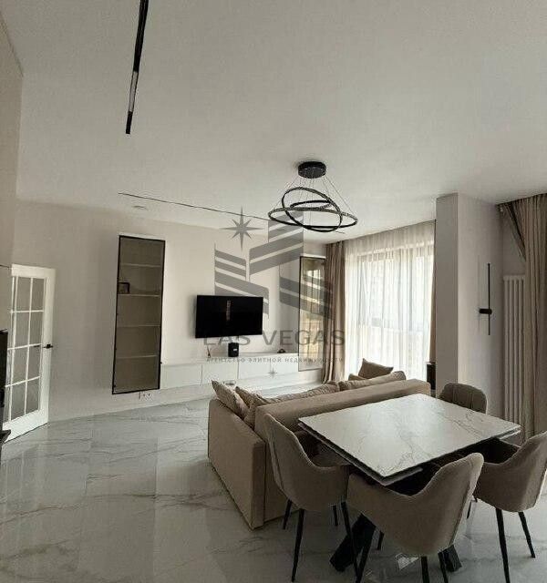 Сдаётся 3-комнатная квартира, 85 м²