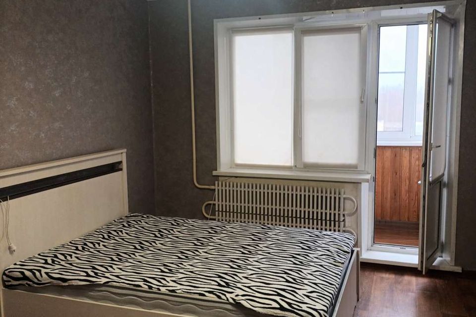 Продаётся 1-комнатная квартира, 37 м²