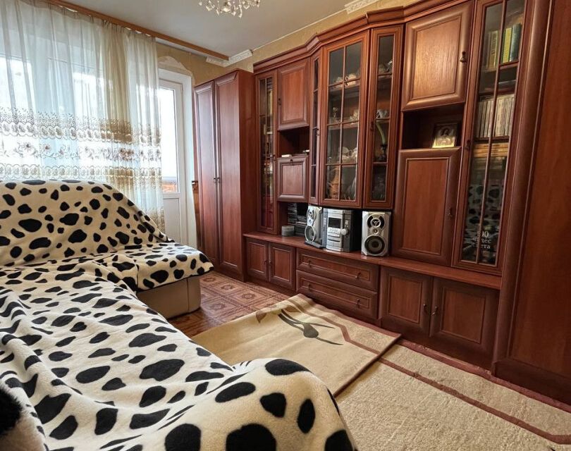 Продаётся 3-комнатная квартира, 69.5 м²