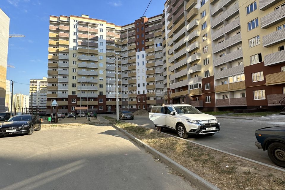 Продаётся 2-комнатная квартира, 63.8 м²