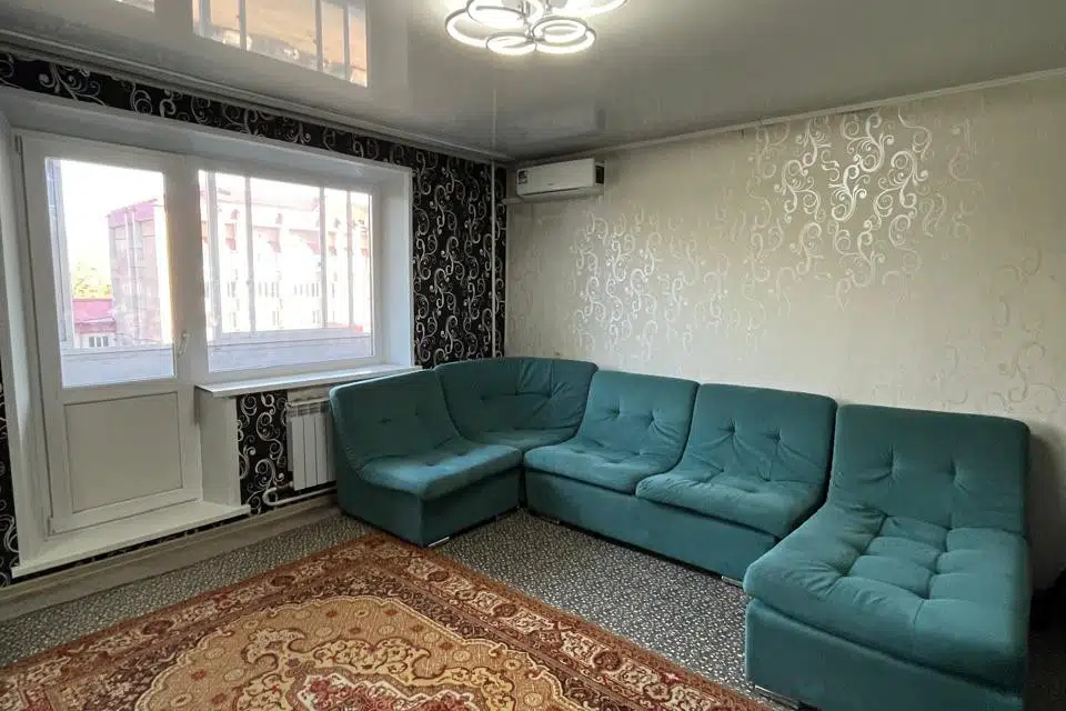 Сдаётся 2-комнатная квартира, 52 м²
