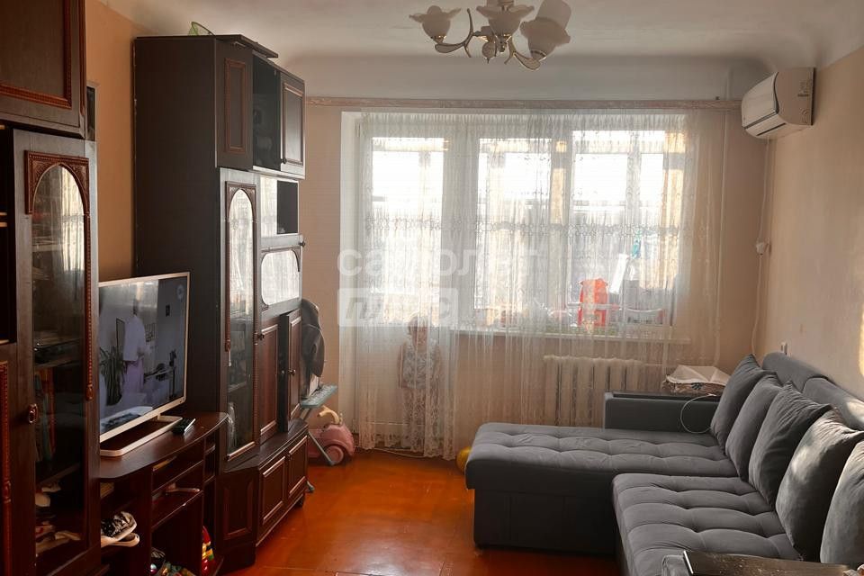 Продаётся 3-комнатная квартира, 56 м²