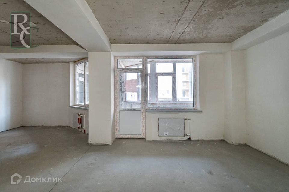 Продаётся 3-комнатная квартира, 133 м²