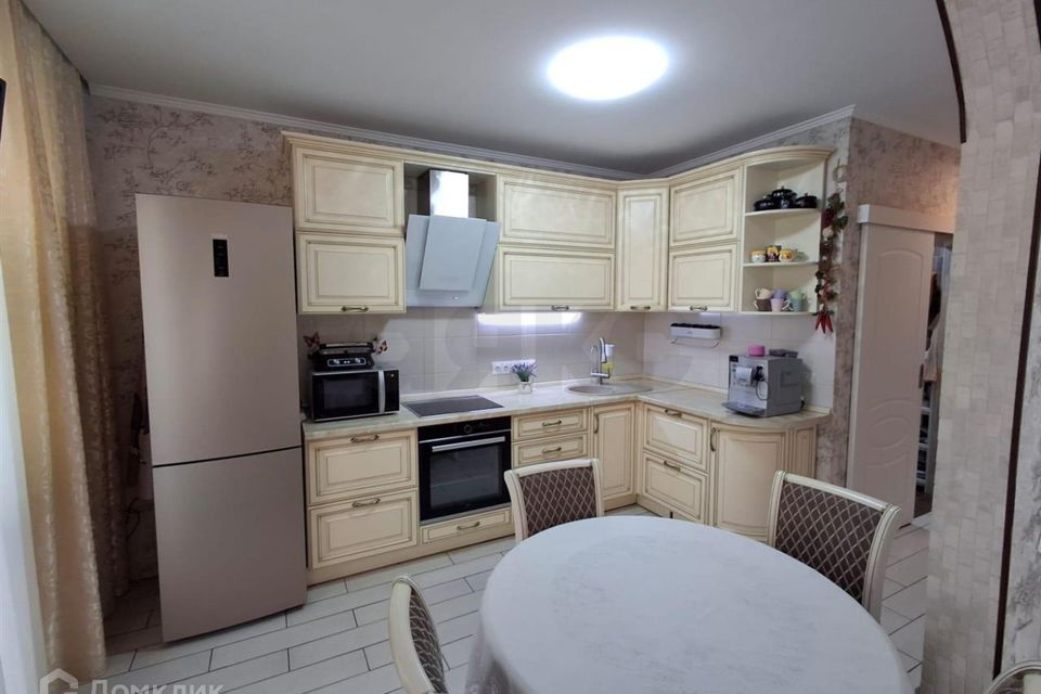 Продаётся 2-комнатная квартира, 61 м²