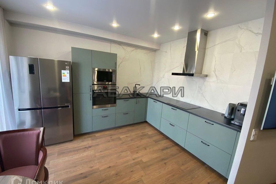 Сдаётся 3-комнатная квартира, 77 м²